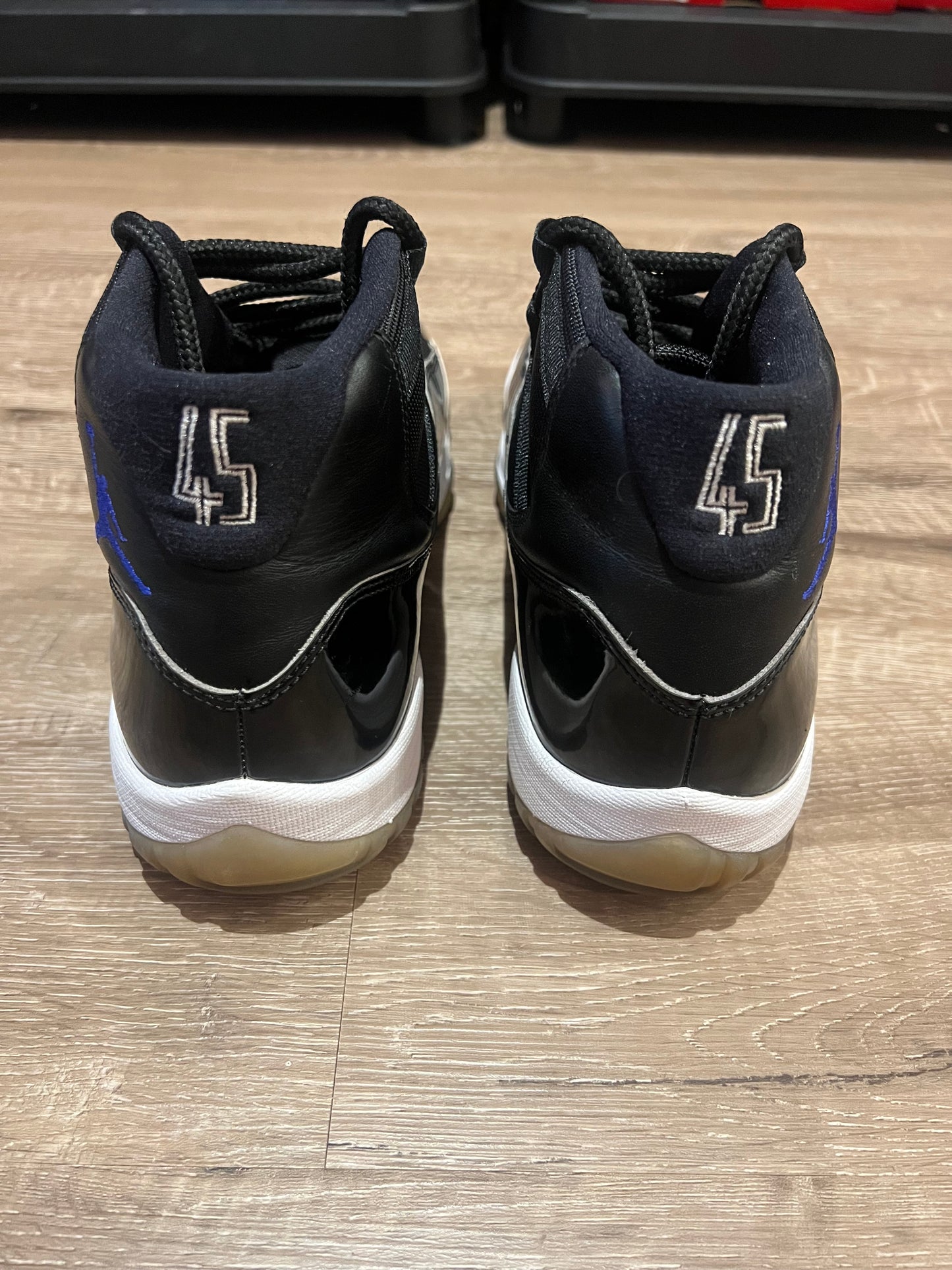 Air Jordan 11 Retro Space Jam 2016 Size 10.5