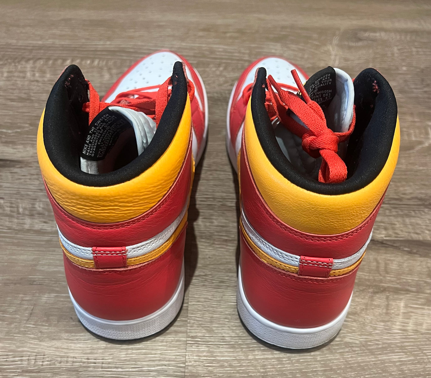 Air Jordan 1 High Retro Red Light Fusion Size 11