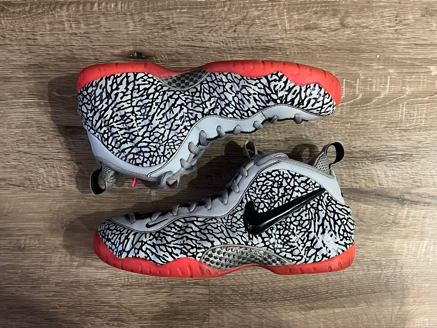 Nike Air Foamposite Pro Elephant Print Size 11 616750-002