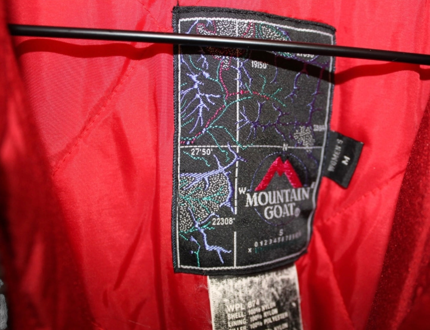 Vintage Women’s Mountain Goat Full Zip Snowboarding Jacket Medium