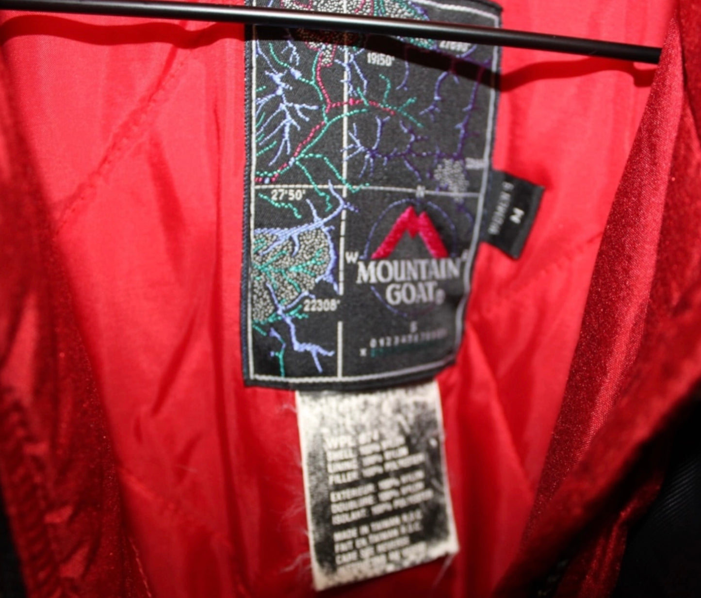 Vintage Women’s Mountain Goat Full Zip Snowboarding Jacket Medium