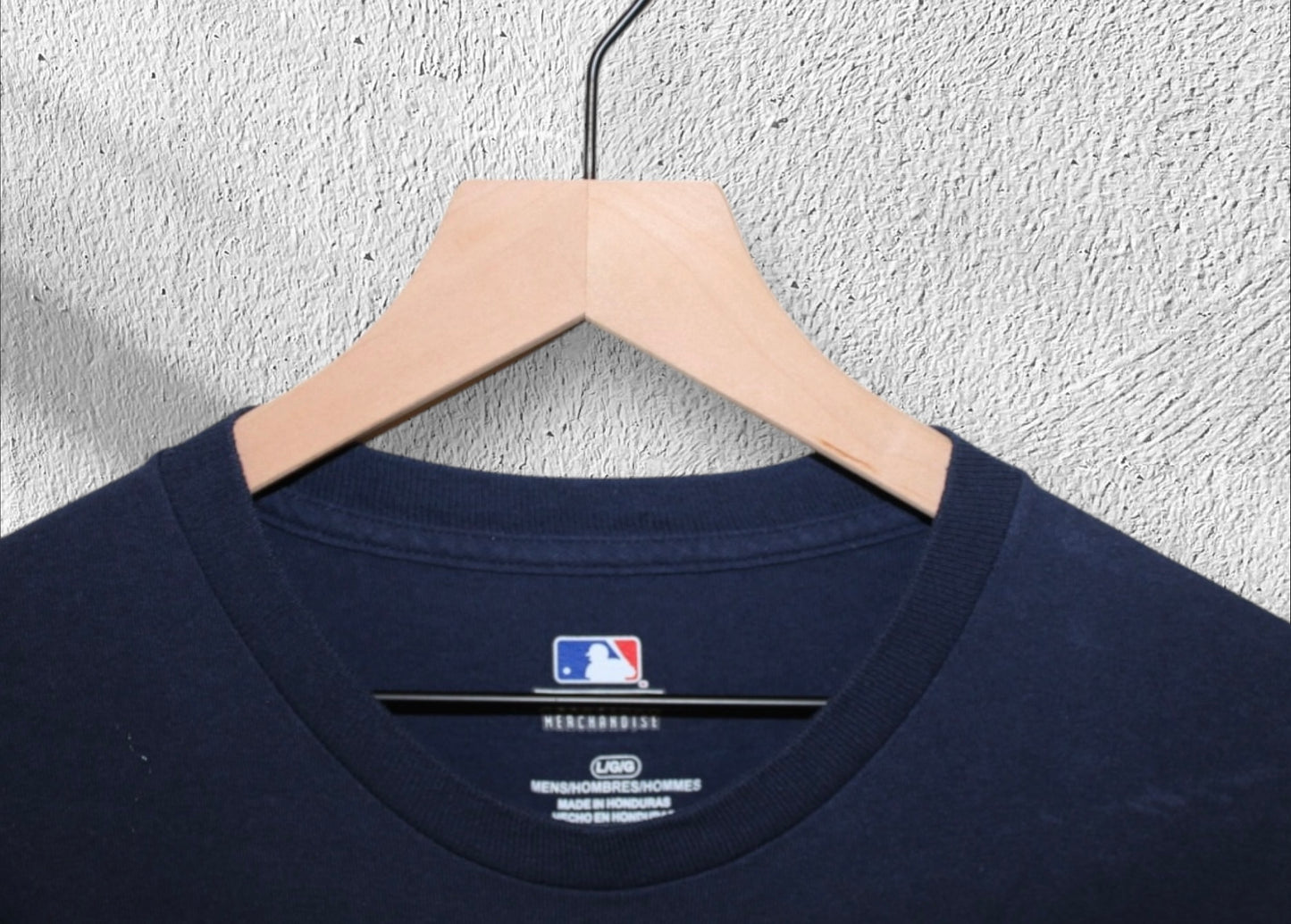 Atlanta Braves 2019 NL East Division Champs Shirt Large