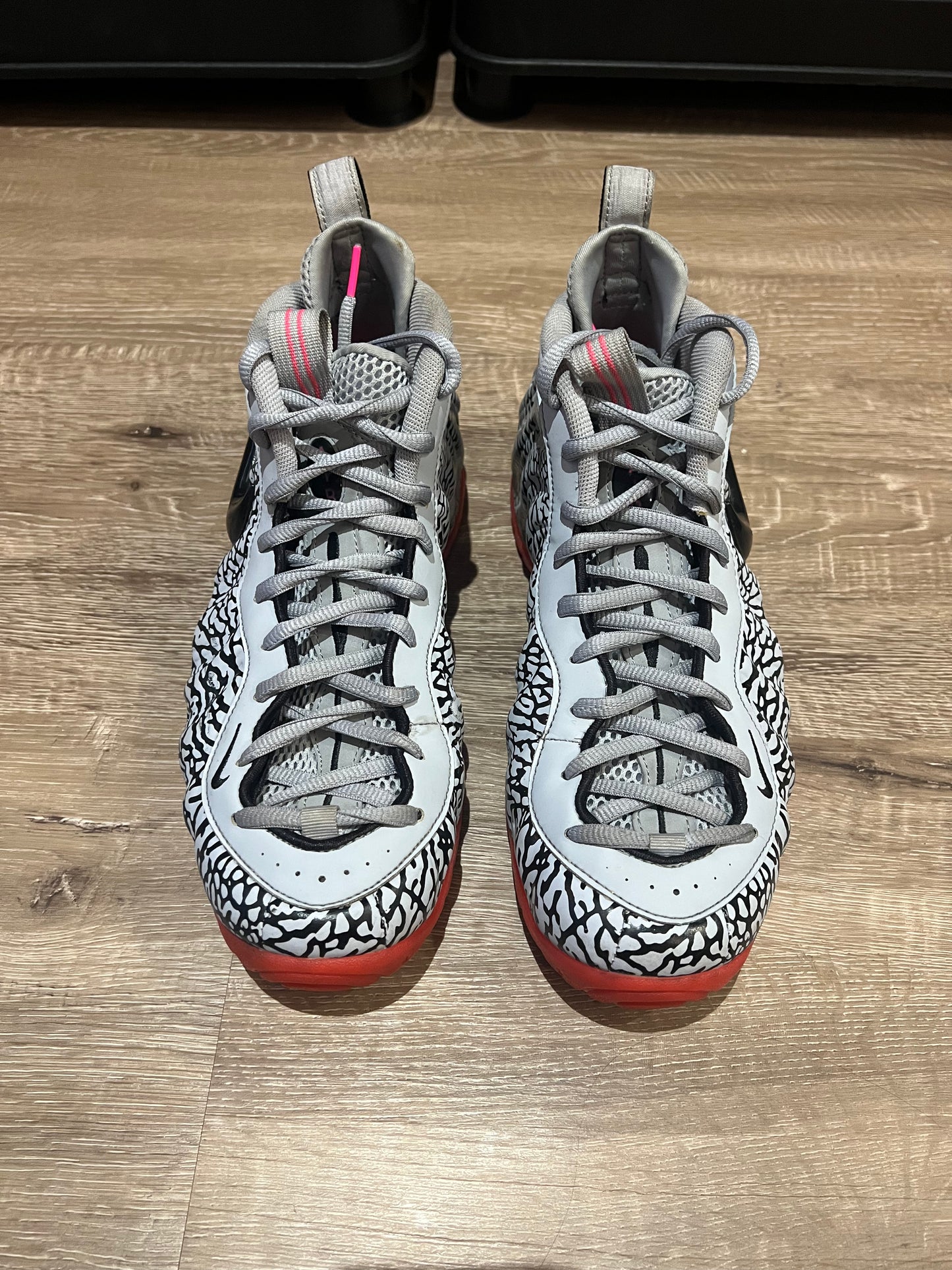 Nike Air Foamposite Pro Elephant Print Size 11 616750-002