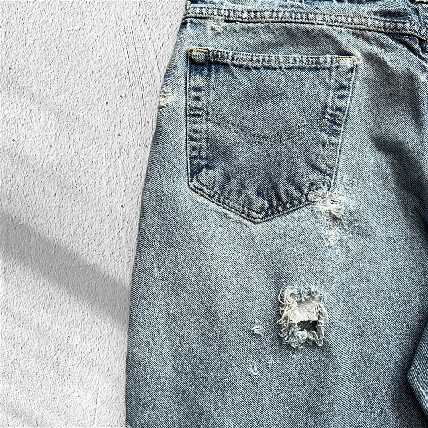 Vintage Carhartt Relaxed Fit Denim Blue Jeans – Size 36x28