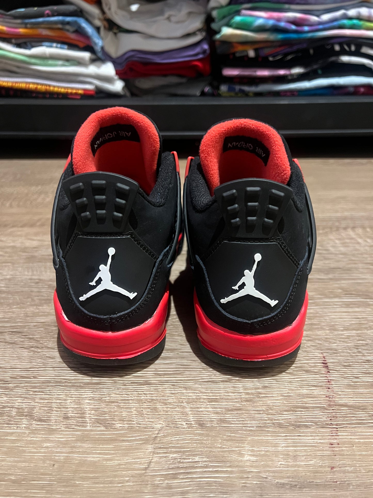 Air Jordan 4 Retro Red Thunder GS Size 4Y 408452-016