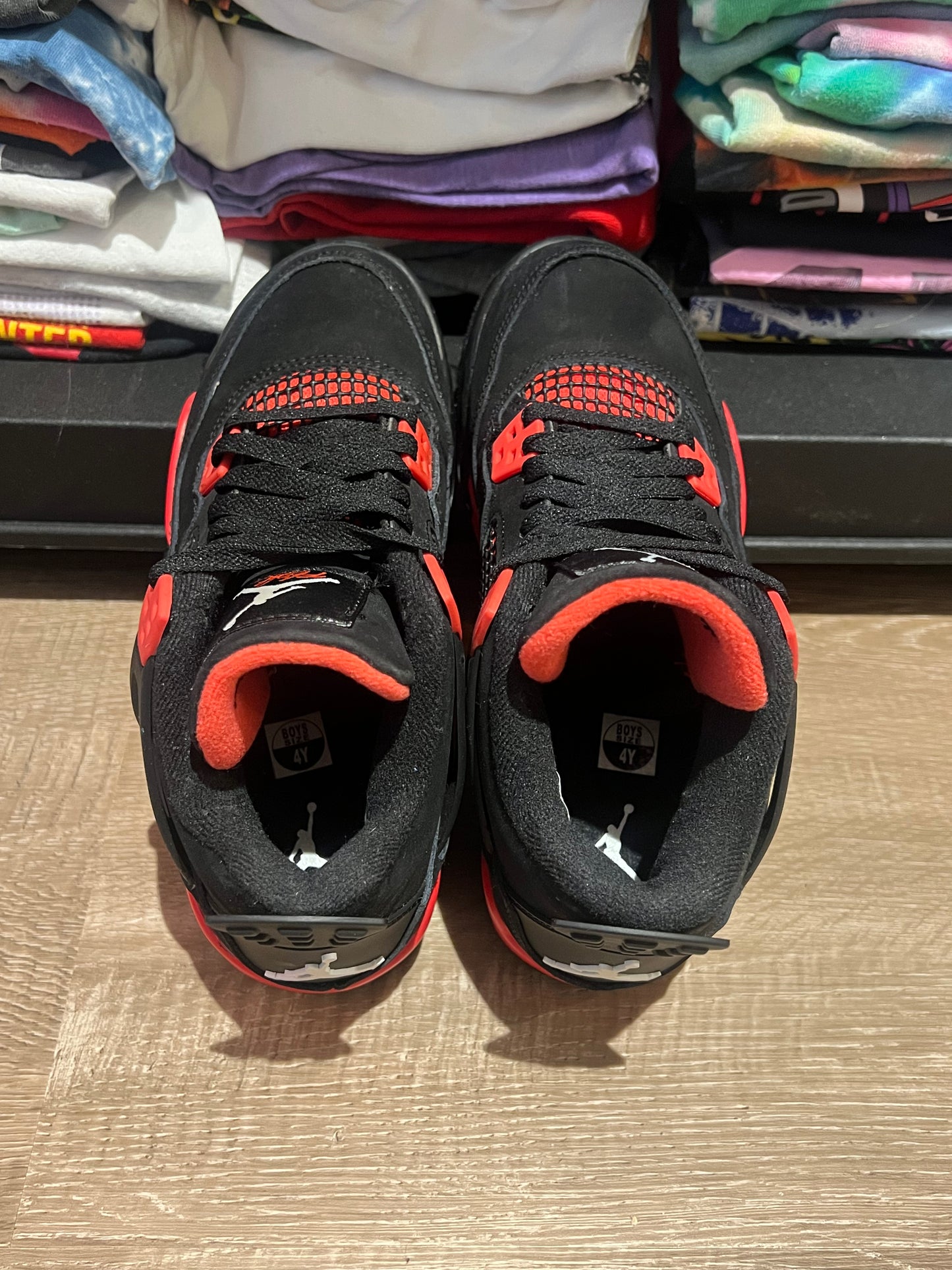 Air Jordan 4 Retro Red Thunder GS Size 4Y 408452-016