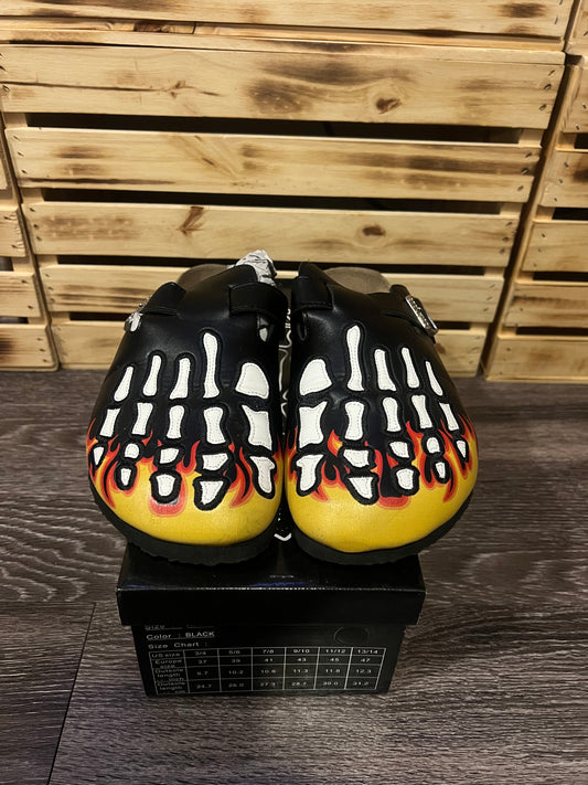 Octavious Marks Beaux en Flammes Clogs Size 11/12