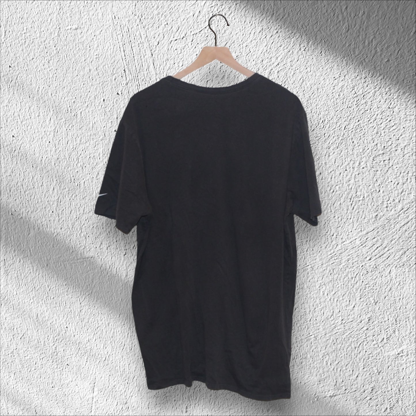 Nike Atlanta Falcons Super Bowl LI Graphic T-Shirt – Size XL