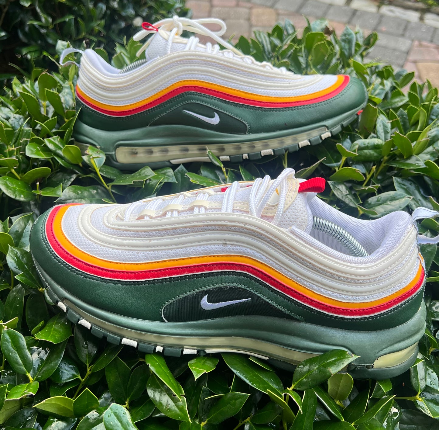 Nike Air Max 97 SE “Evergreen Ratatouille”
Men’s Size 11