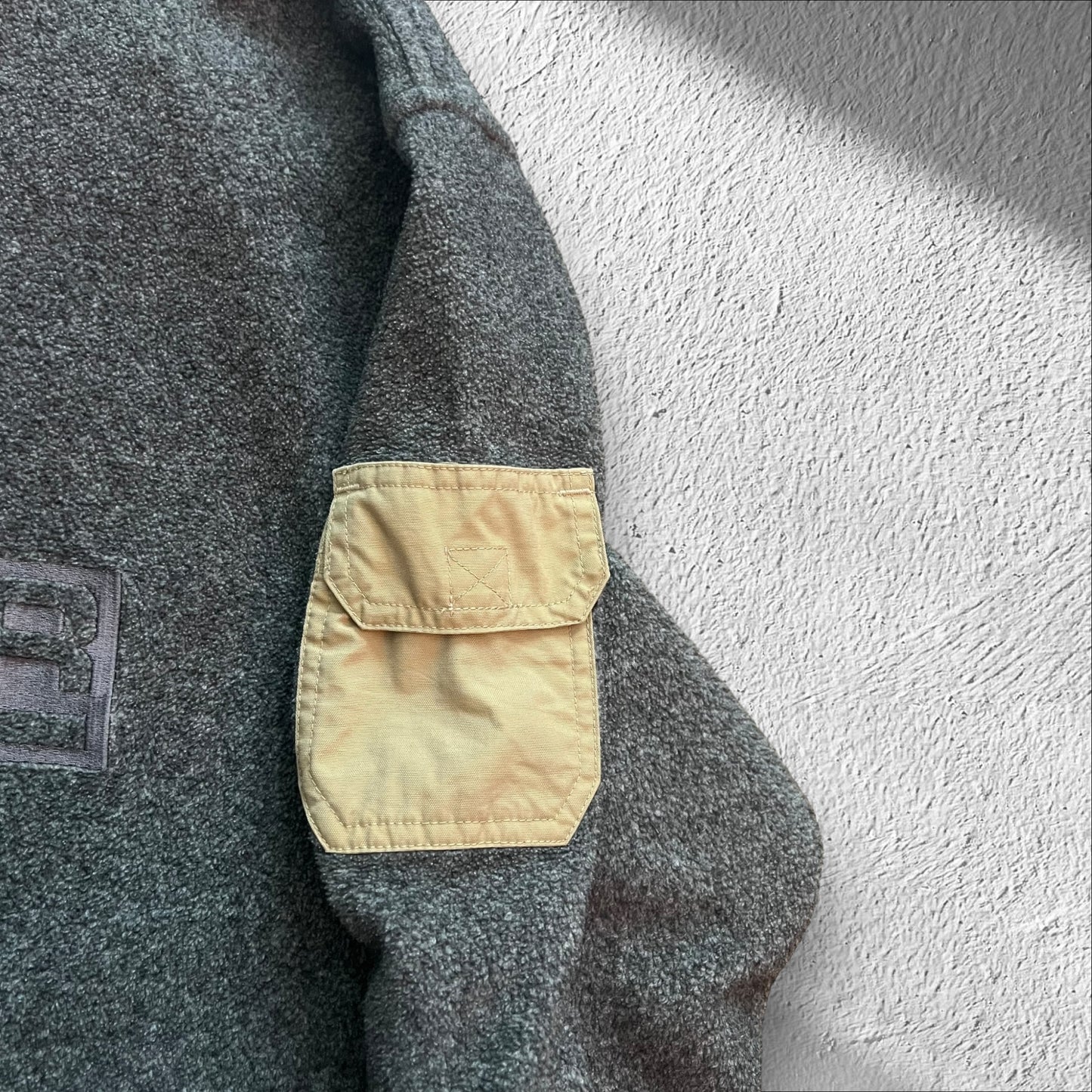 Vintage 90s Tommy Hilfiger Spellout Quarter Zip Pullover – Size Large