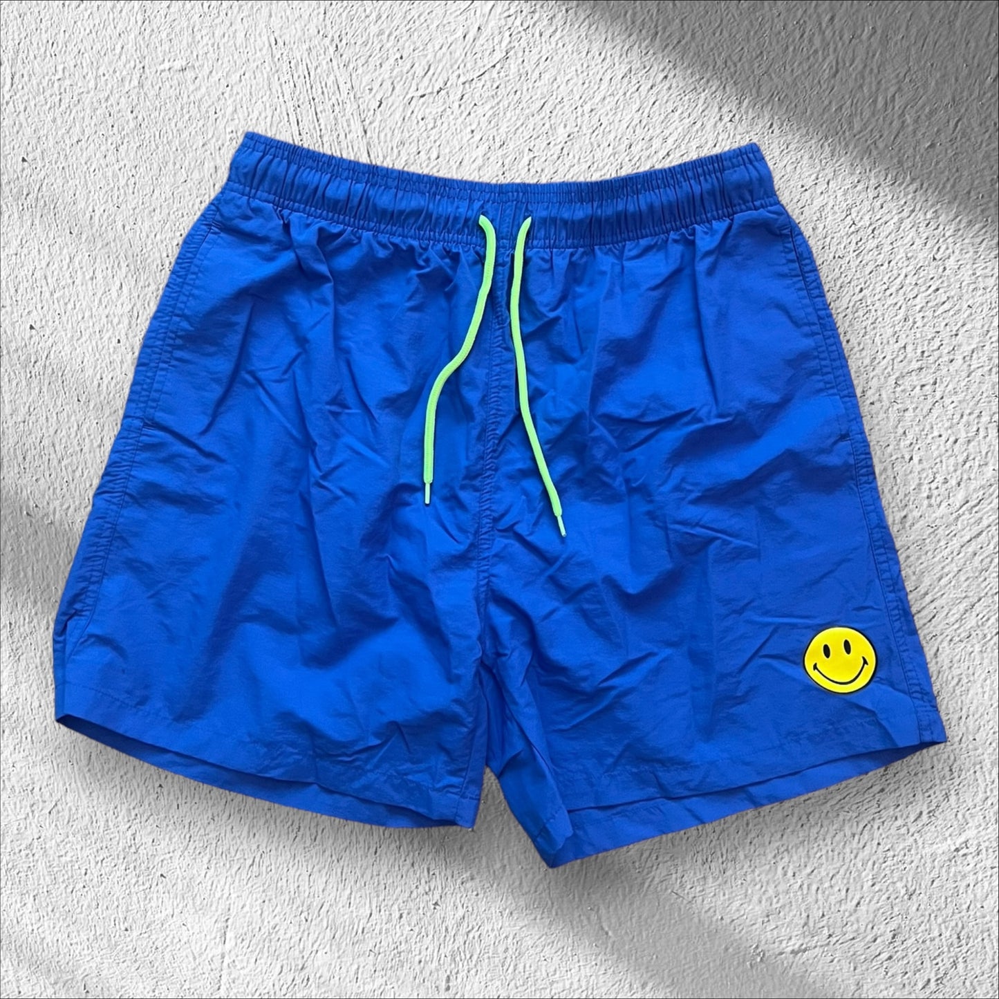Chinatown Market Smiley Blue Swimming Trunks – Size XL