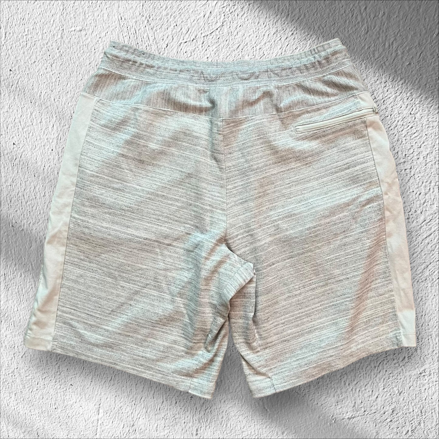 Nike Sportswear Knit Tech Shorts — XL