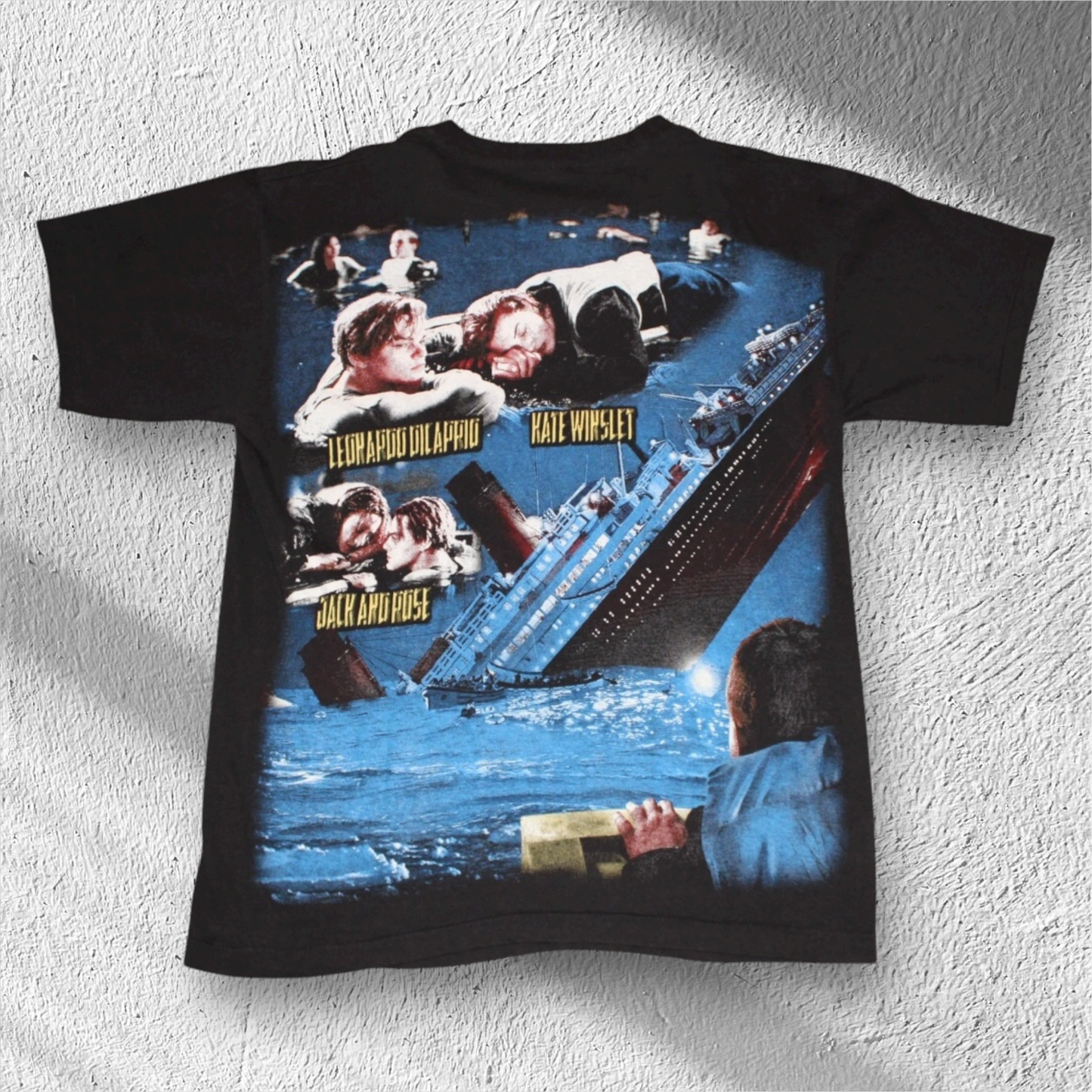 Titanic Jack & Rose All-Over Print Movie Graphic T-Shirt Large