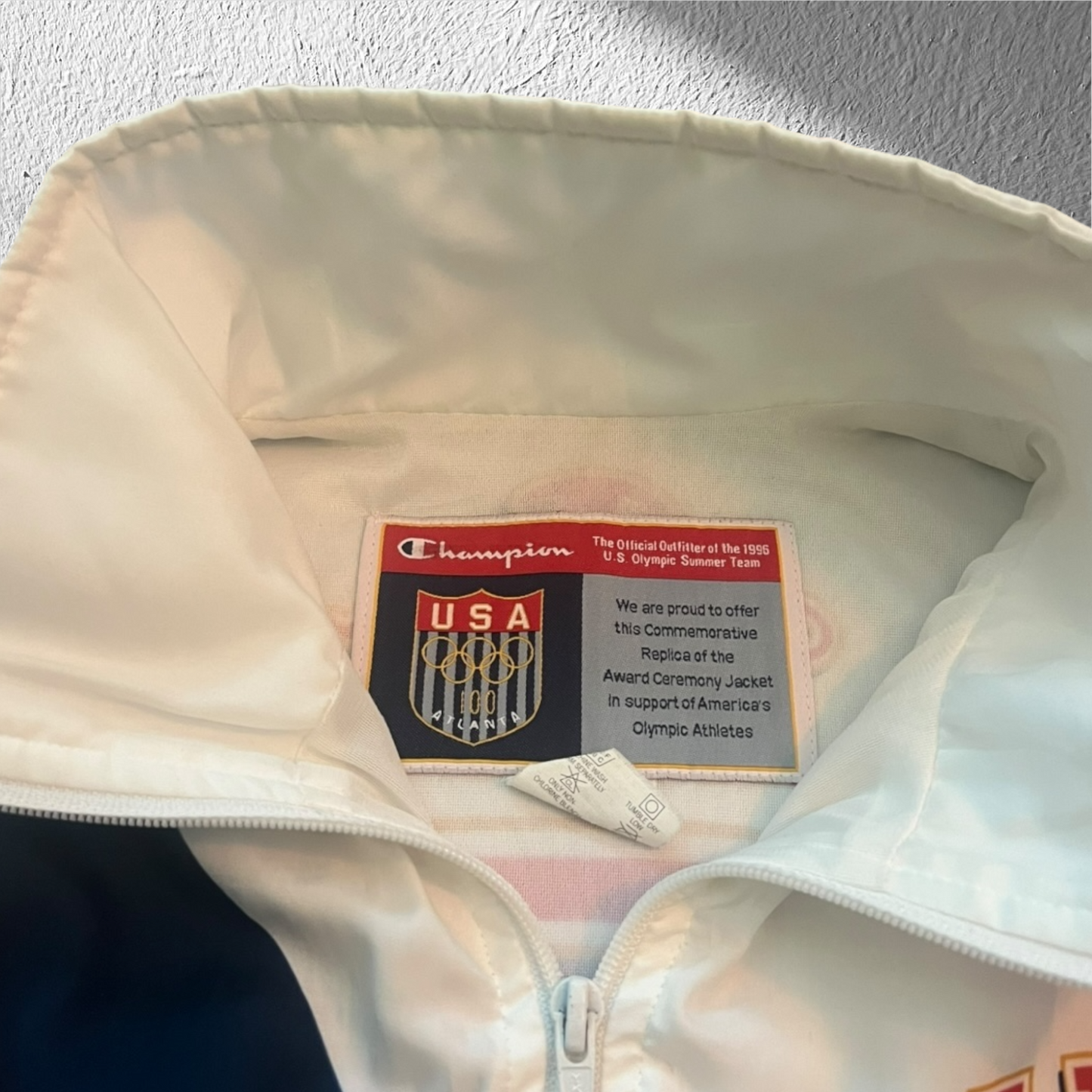Vintage 1996 USA Olympic Champion Windbreaker Jacket – Large