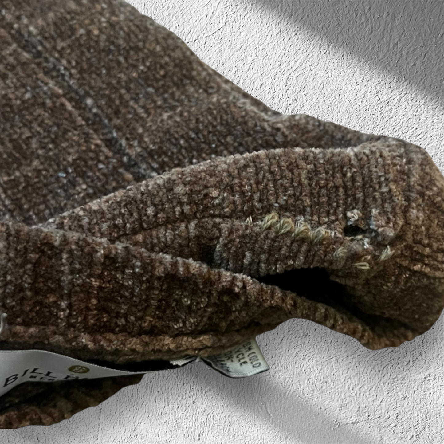 Vintage Bill Blass Ribbed Brown Knit Sweater – XL