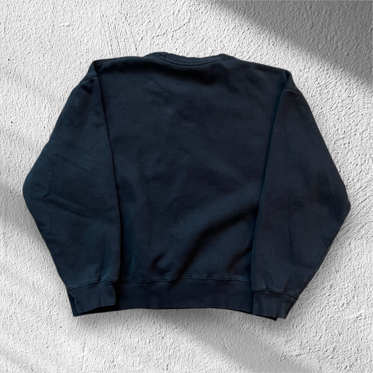 Vintage Russell Athletic Black Blank Crewneck Sweatshirt Size Large