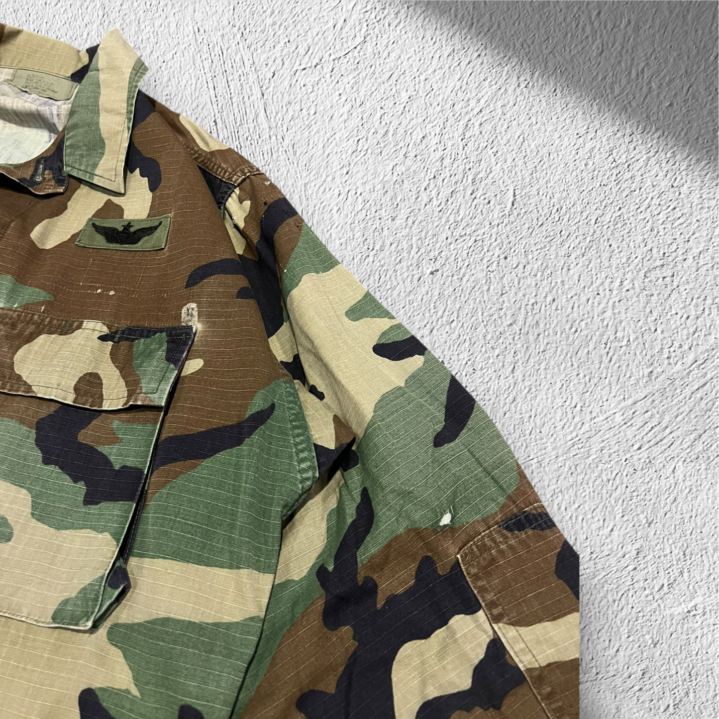 Vintage 80s U.S. Army Woodland Camo Utility Field Jacket BDU Ripstop Ironsides Patch