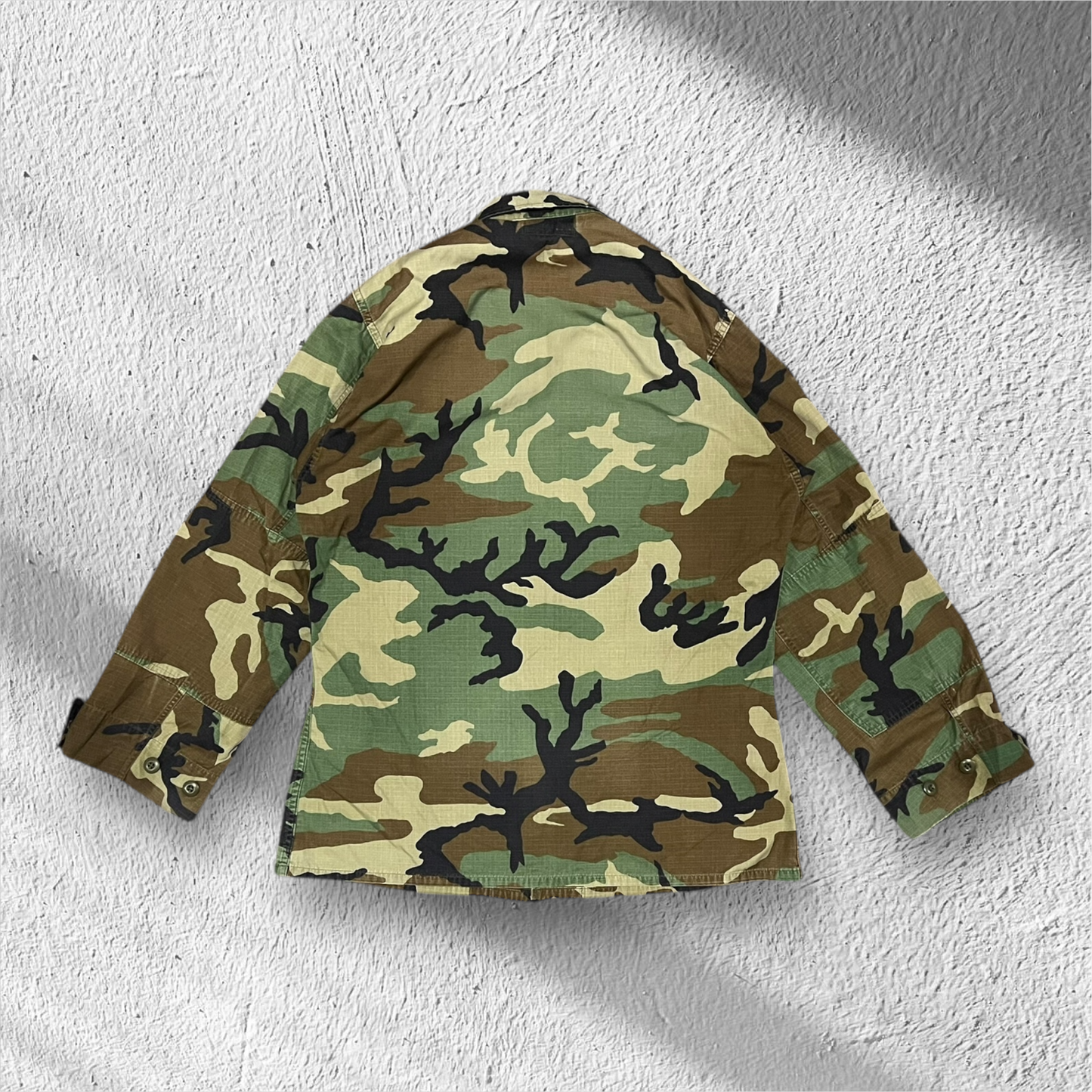 Vintage 80s U.S. Army Woodland Camo Utility Field Jacket BDU Ripstop Ironsides Patch