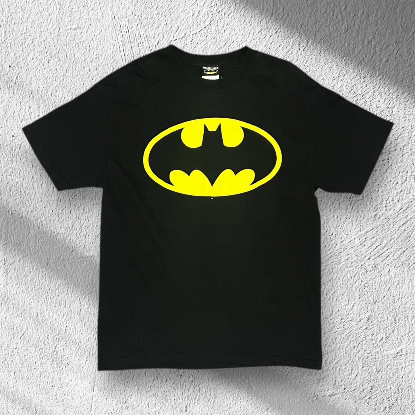 Vintage 2001 Batman Classic Logo T-Shirt Large