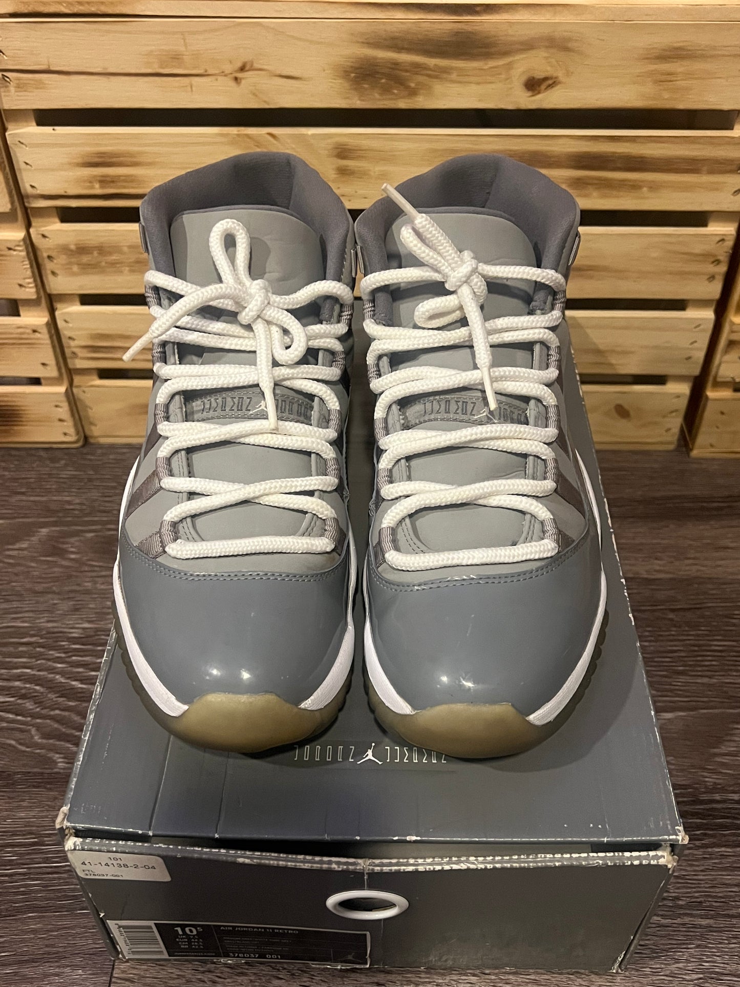 Air Jordan 11 Retro Cool Grey Size 10.5