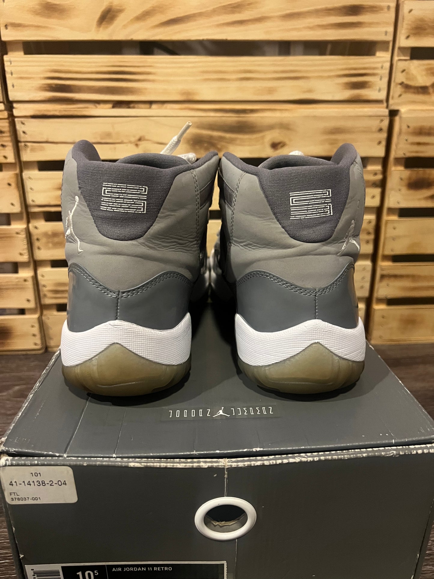 Air Jordan 11 Retro Cool Grey Size 10.5