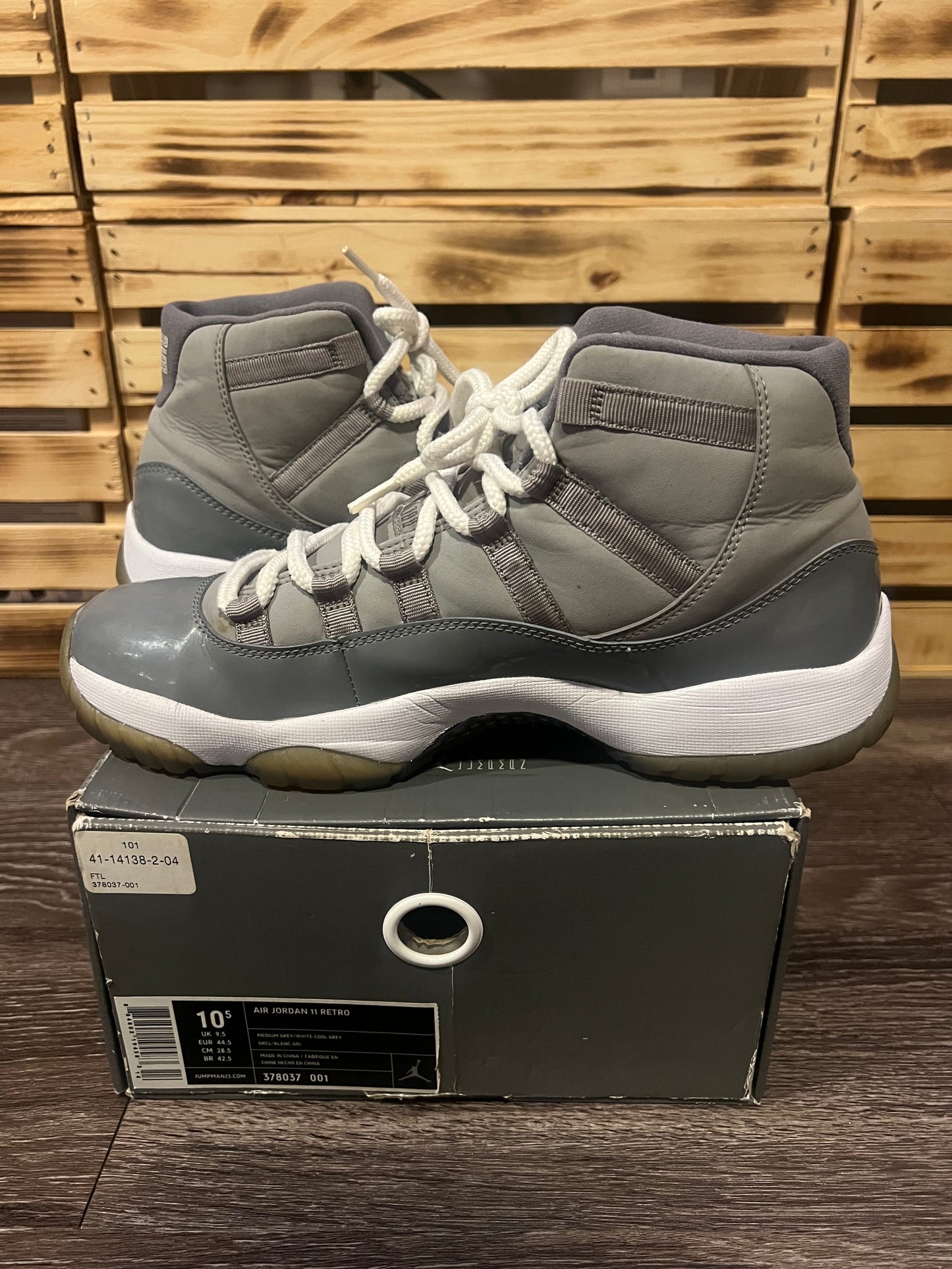 Air Jordan 11 Retro Cool Grey Size 10.5