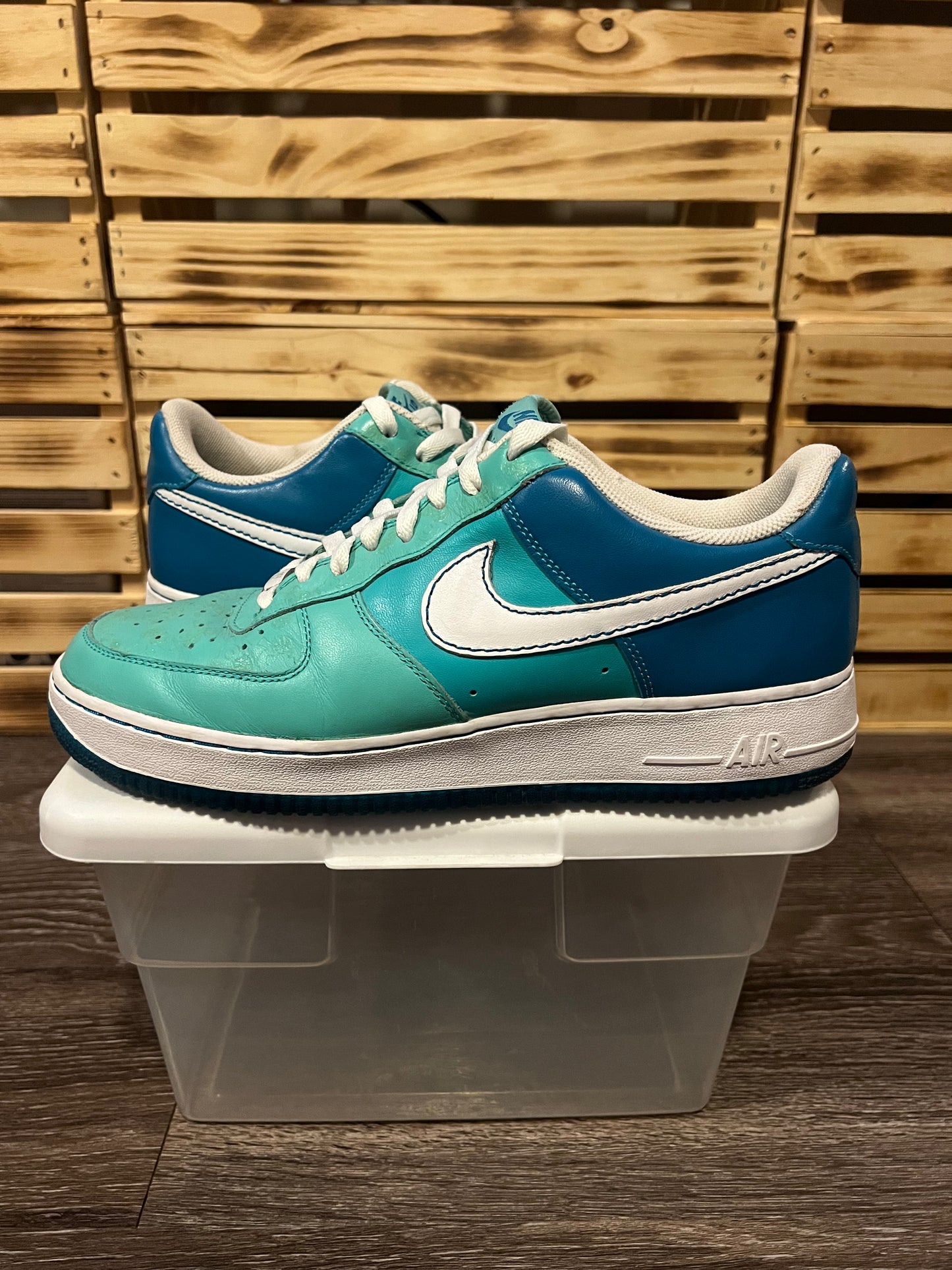 Vintage 2006 Nike Air Force One Low Cloverdale Park Mens 10.5 / Womens 12