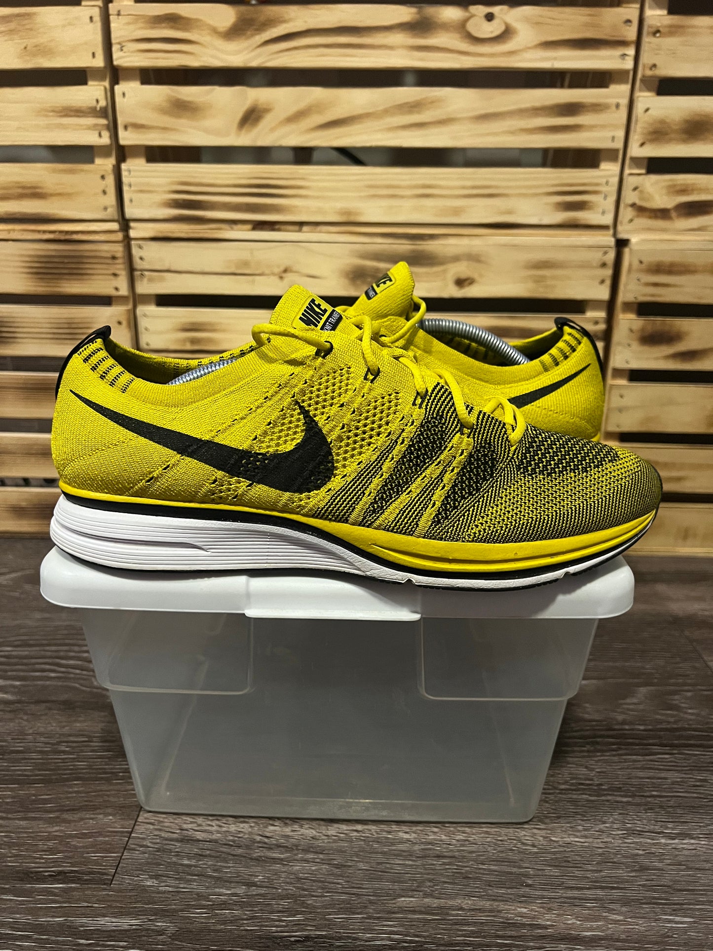 Nike Air Flyknit Trainer Citron / Size 11
