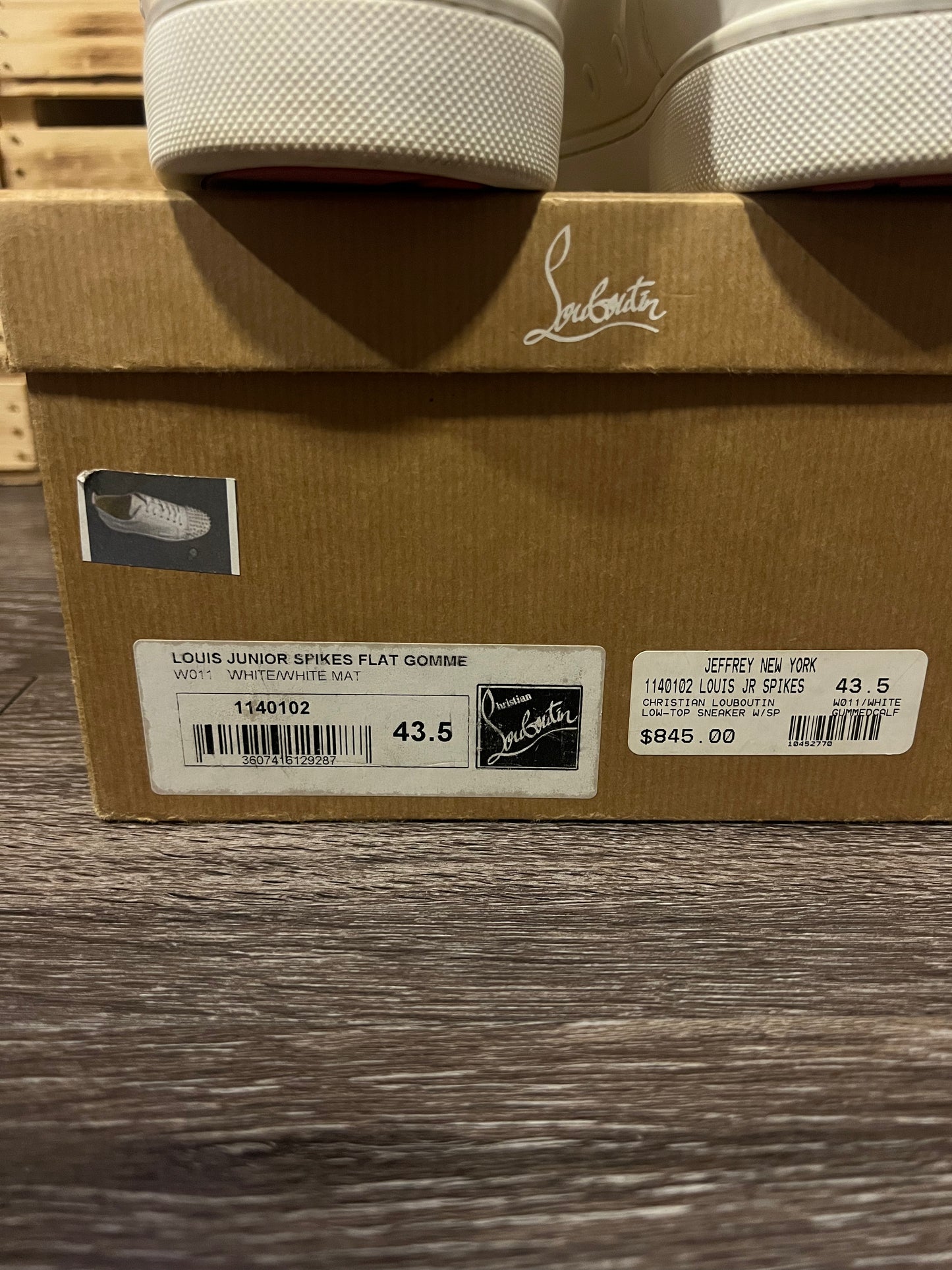 Christian Louboutin Louis Junior Spikes Gomme White | EU 43.5 / US 10.5
