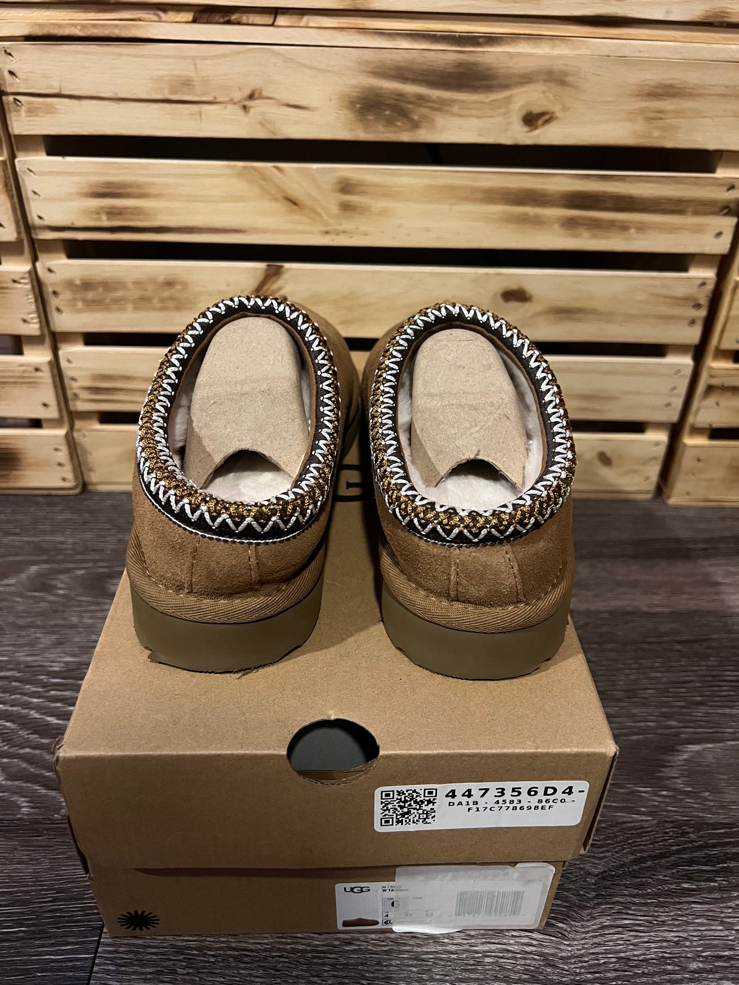 Ugg Tasman Chestnut | Women's Size 6