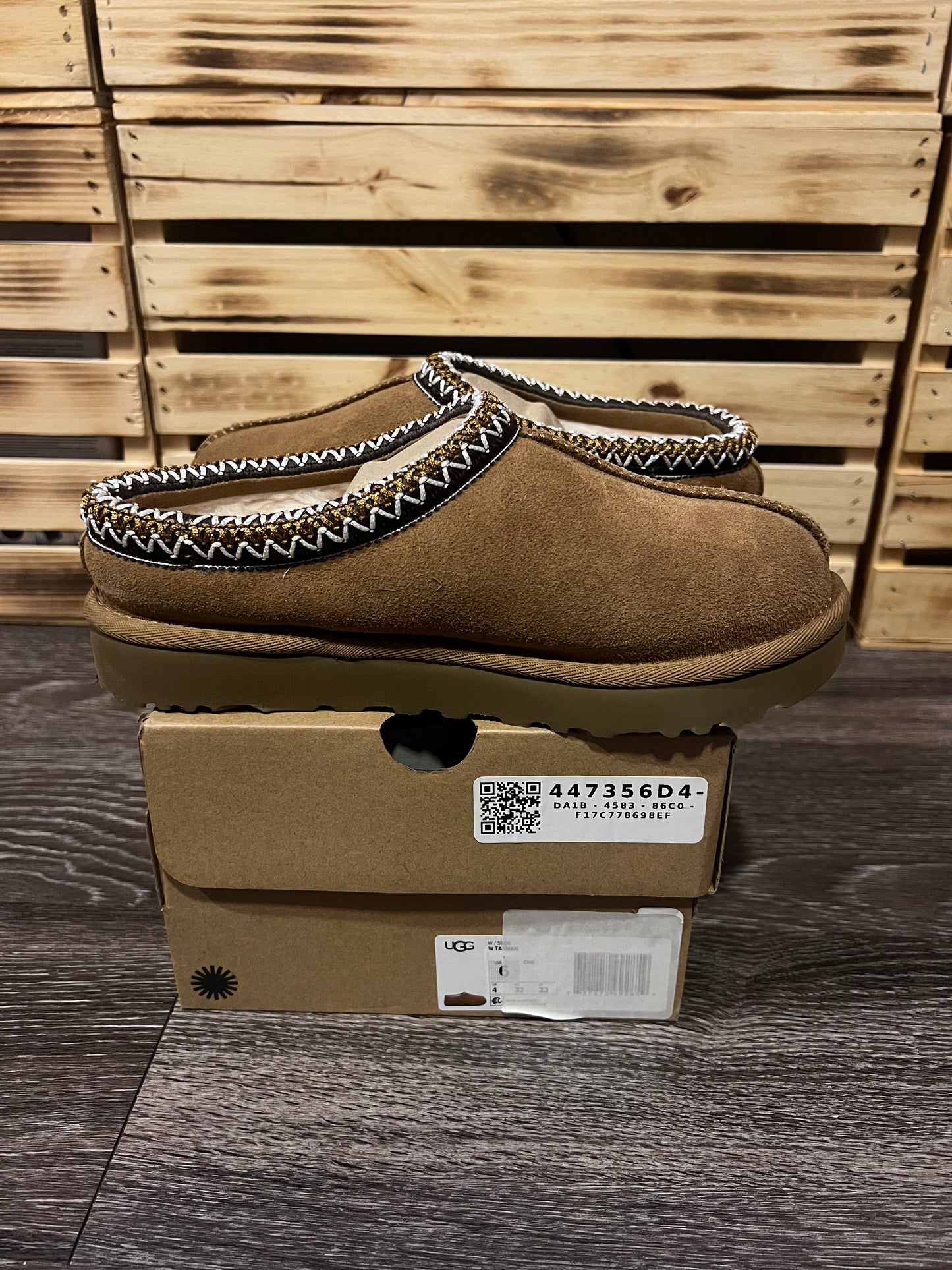 Ugg Tasman Chestnut | Women's Size 6