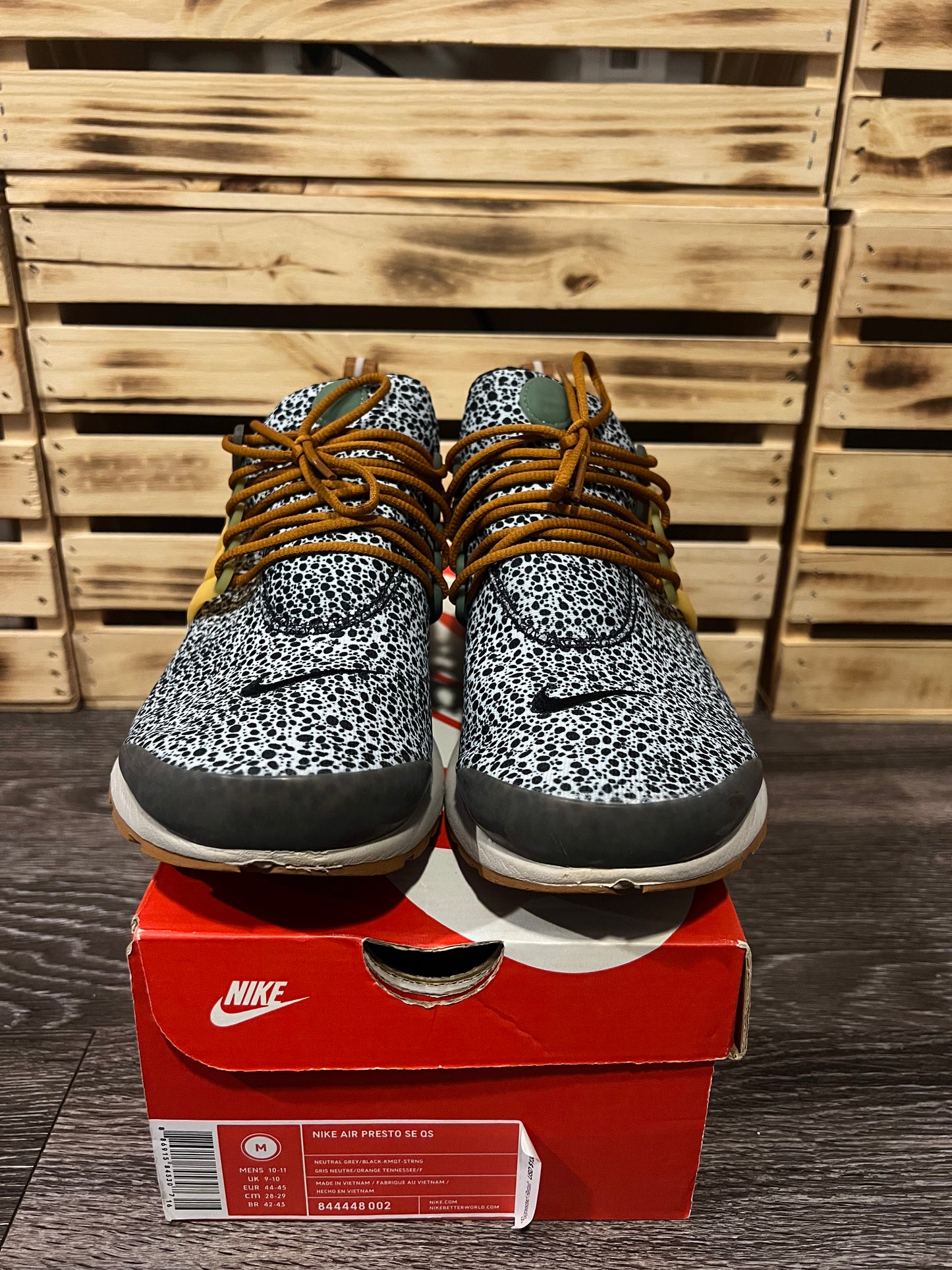 Nike Air Presto RARE SE QS “Safari” Size M (Fits 10-11) 844448-002