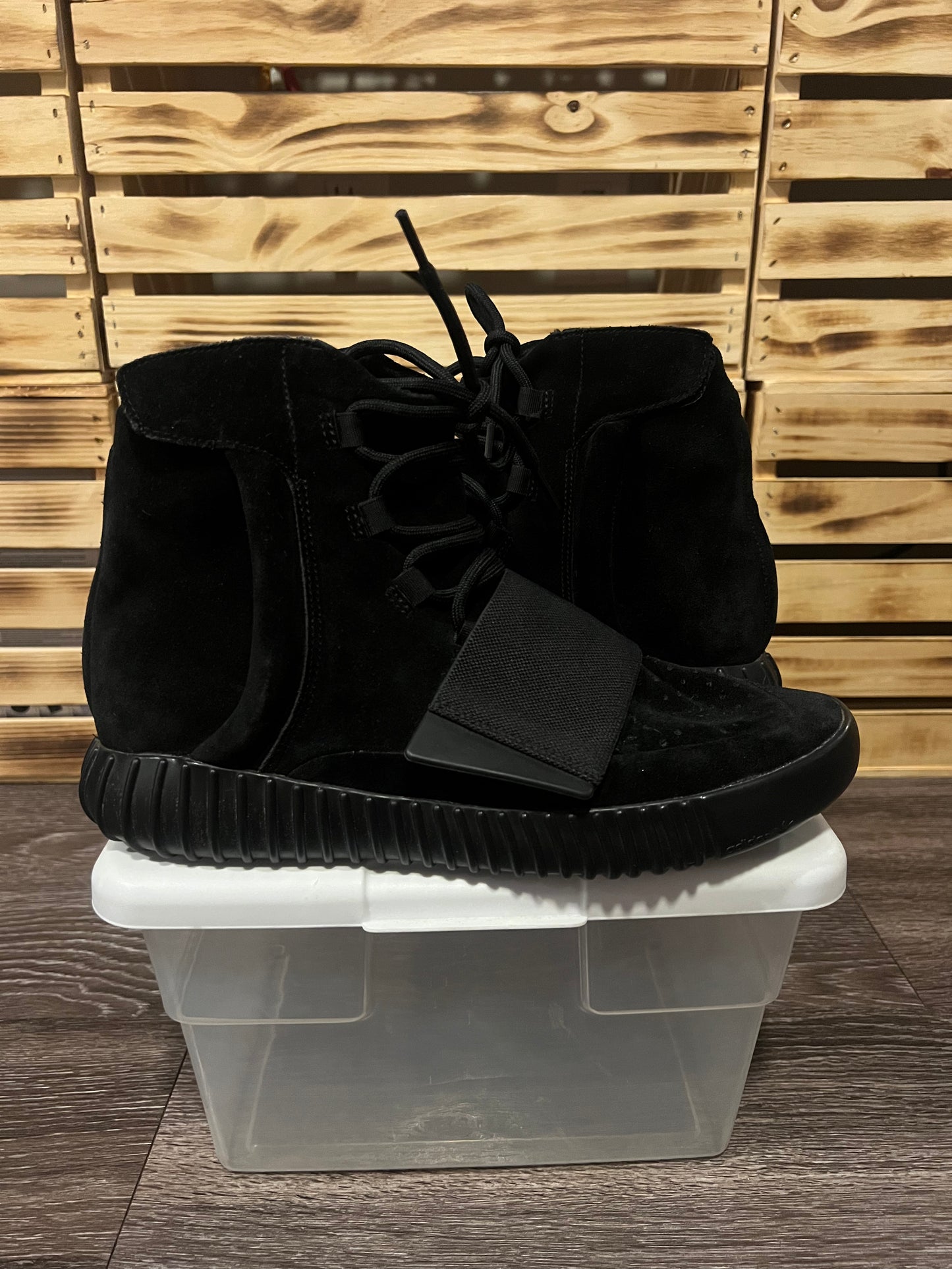 Adidas Yeezy Boost 750 “Triple Black” Size 10 – ART BB1839